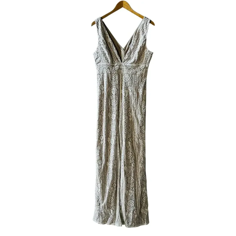 Fashion Nova So In Love Lace Sleeveless Jumpsuit Size L Large Ivory - Picture 2 of 8